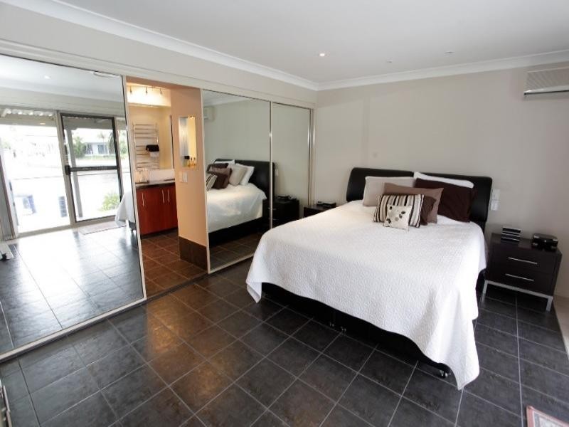 Runaway Bay QLD 4216