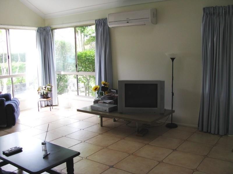 Coombabah QLD 4216