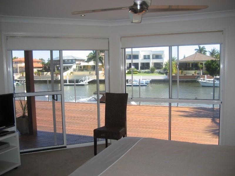 84 Sundance Way, Runaway Bay QLD 4216
