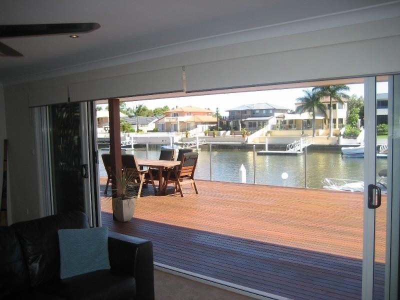 84 Sundance Way, Runaway Bay QLD 4216