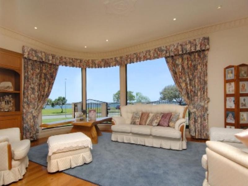 Runaway Bay QLD 4216