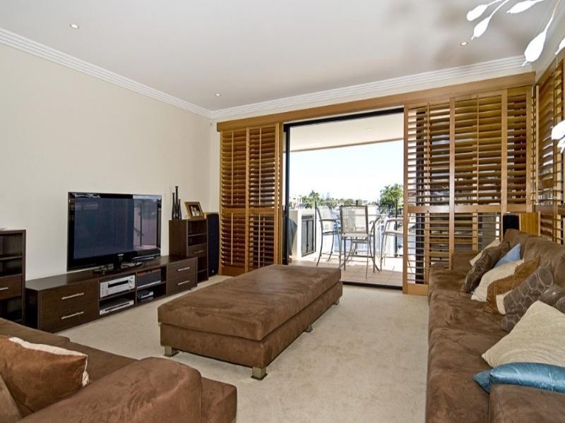 Runaway Bay QLD 4216