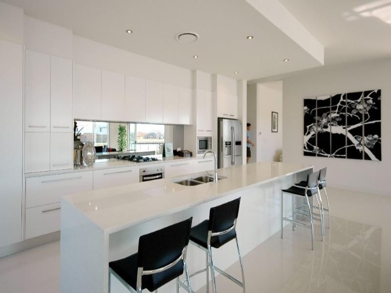 55 Compass Drive, Biggera Waters QLD 4216