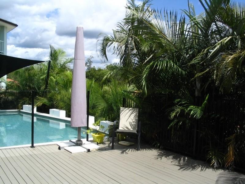 41 Maltravers Drive, Arundel QLD 4214