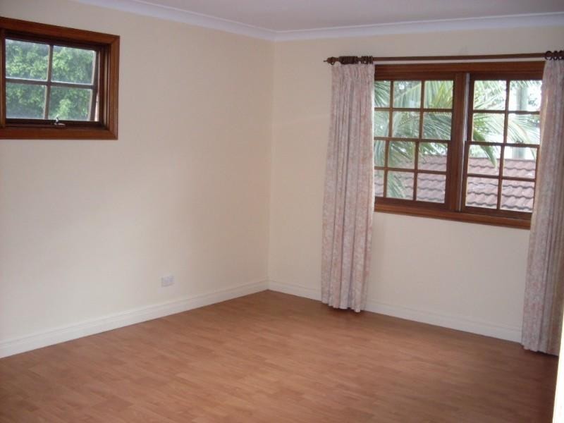 Coombabah QLD 4216