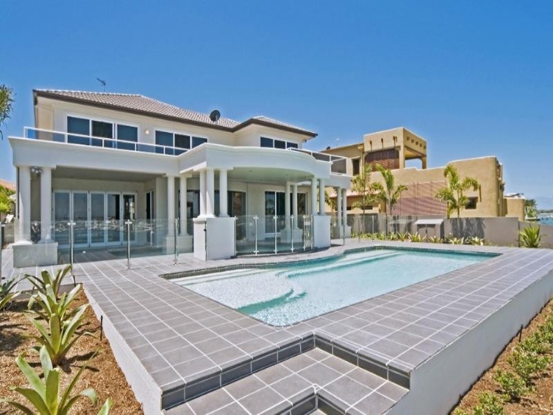 Paradise Point QLD 4216