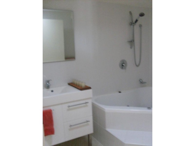 Runaway Bay QLD 4216