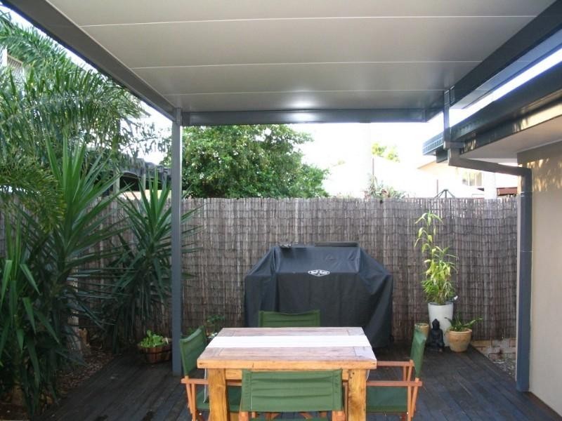 24 Stradbroke Street, Biggera Waters QLD 4216