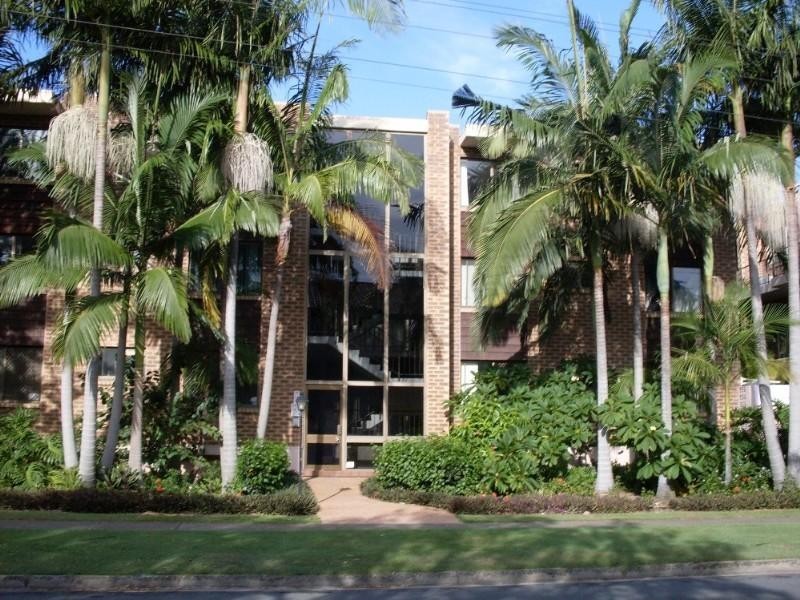 Biggera Waters QLD 4216