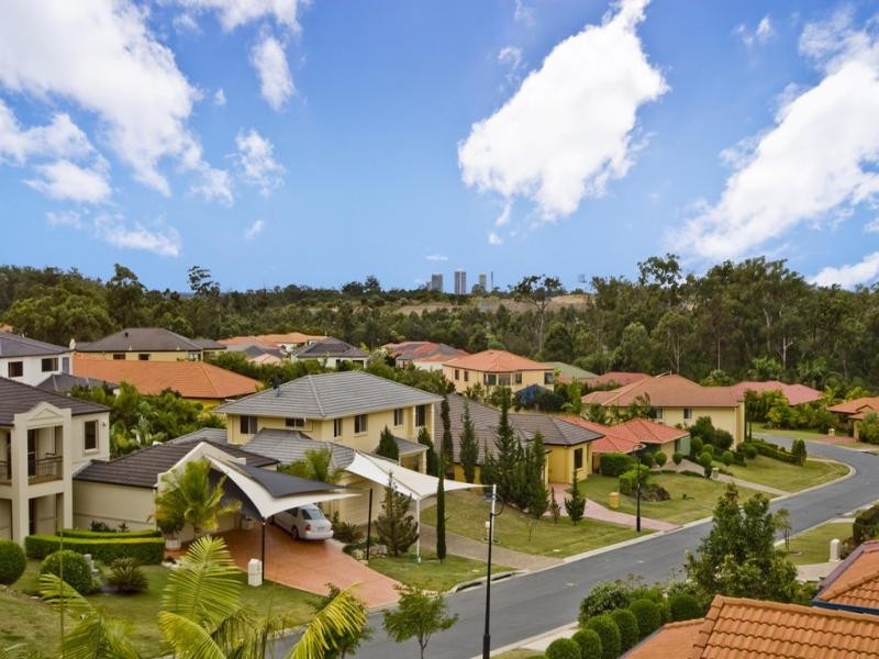 5 Petworth Court, Arundel QLD 4214