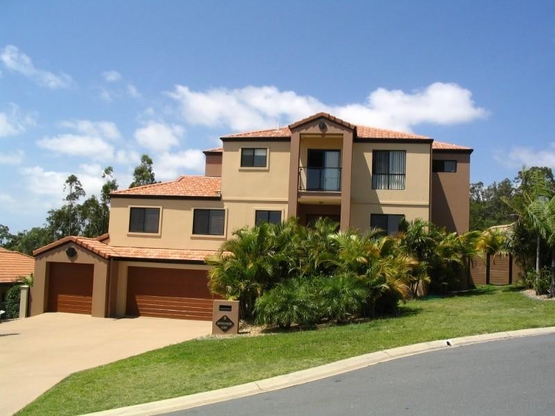 5 Petworth Court, Arundel QLD 4214