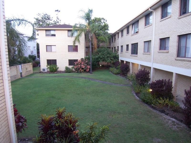 Labrador QLD 4215