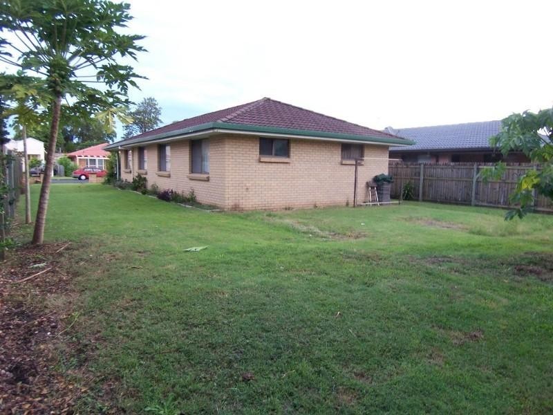 13 Nankeen Avenue, Paradise Point QLD 4216