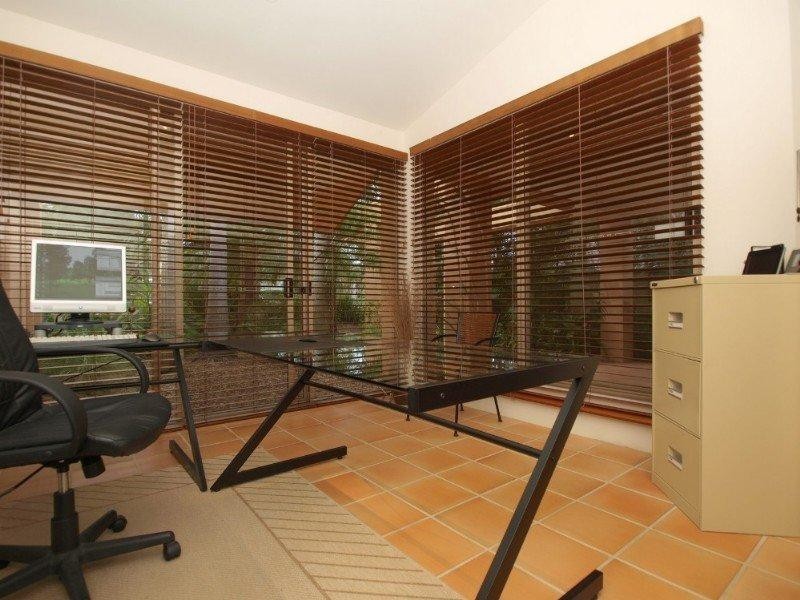 48 Fitzalan Circuit, Arundel QLD 4214