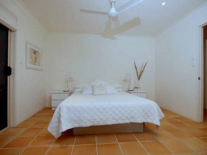 48 Fitzalan Circuit, Arundel QLD 4214