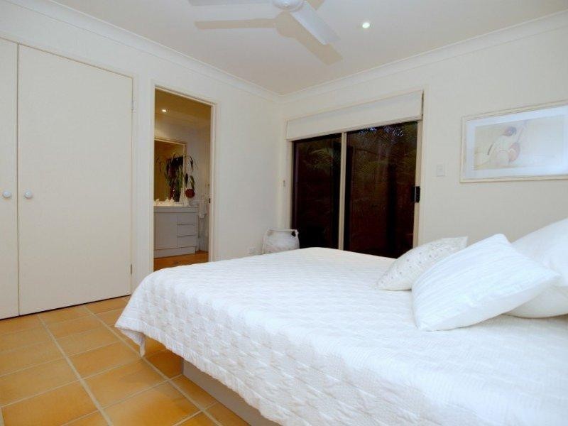 48 Fitzalan Circuit, Arundel QLD 4214