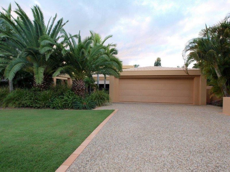 48 Fitzalan Circuit, Arundel QLD 4214