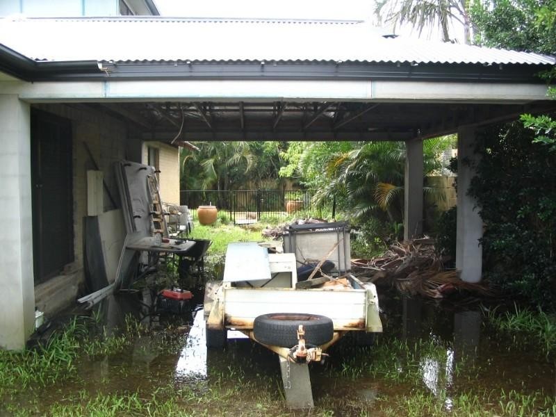 43 Broadwater Street, Runaway Bay QLD 4216