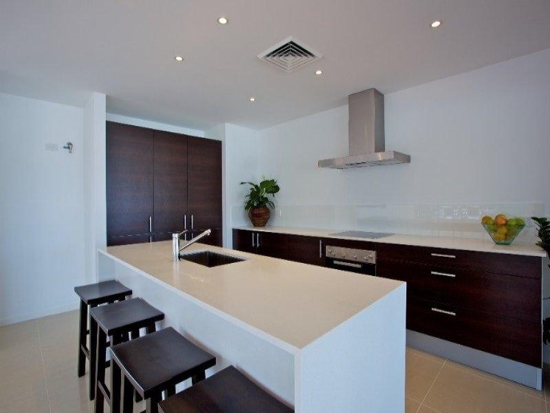 Paradise Point QLD 4216