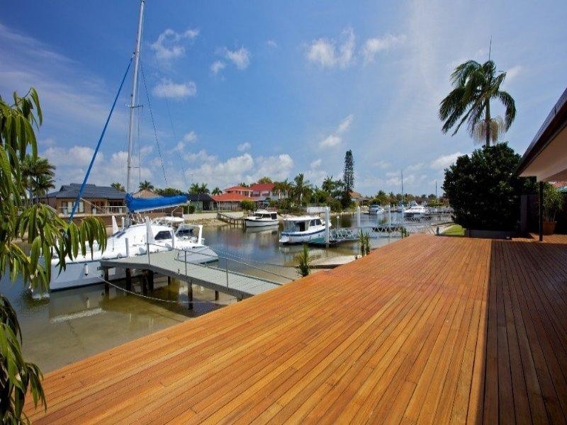 Paradise Point QLD 4216