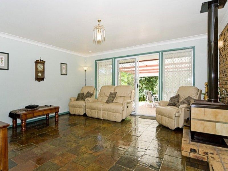 8 Evergreen Court, Parkwood QLD 4214