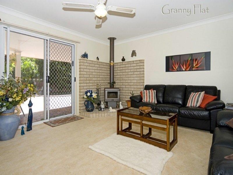 8 Evergreen Court, Parkwood QLD 4214