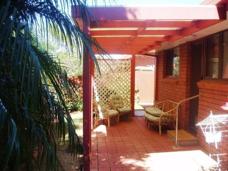 8/31 Thrush Avenue, Paradise Point QLD 4216