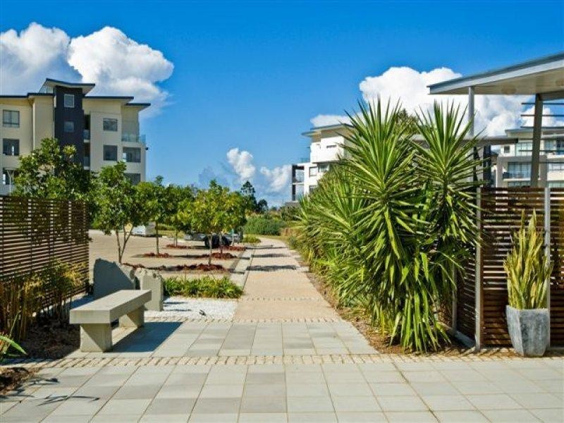 Hope Island QLD 4212