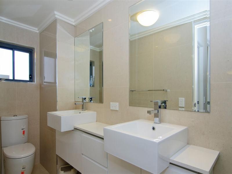 13and16/508 Marine Parade, Biggera Waters QLD 4216