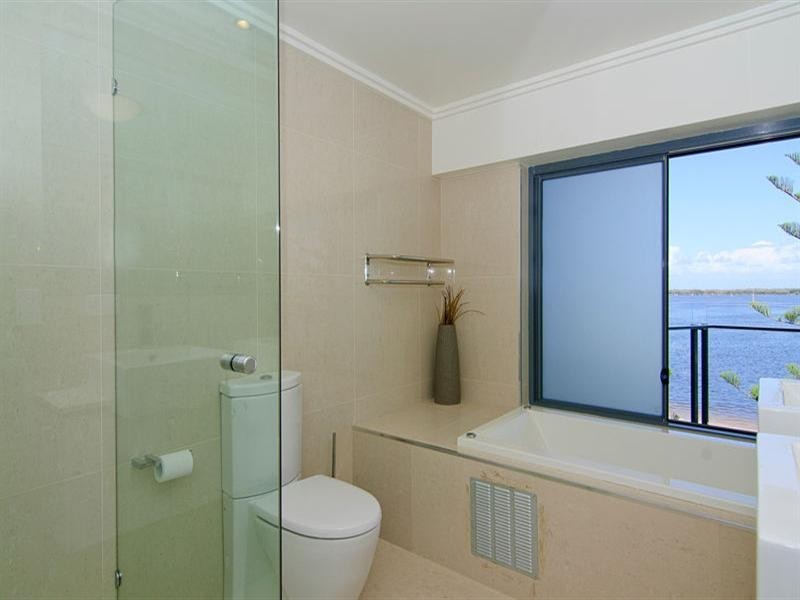 13and16/508 Marine Parade, Biggera Waters QLD 4216