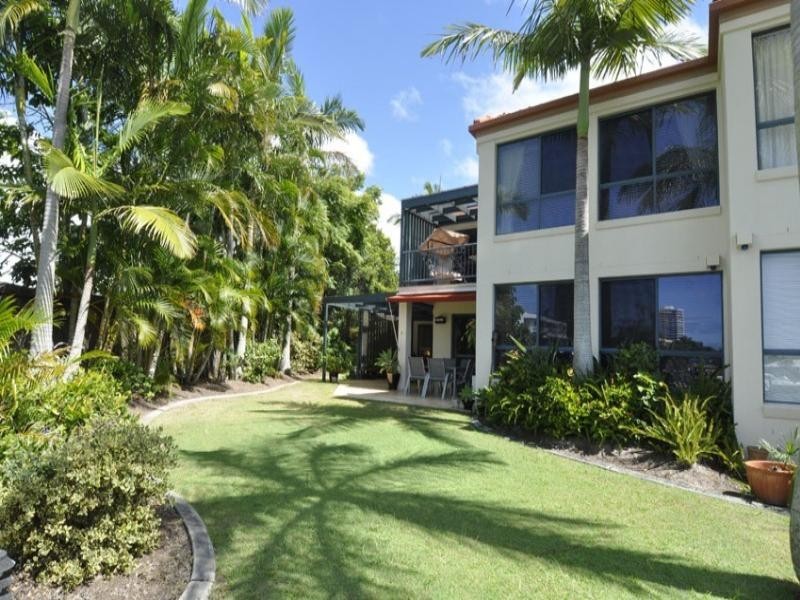 Runaway Bay QLD 4216