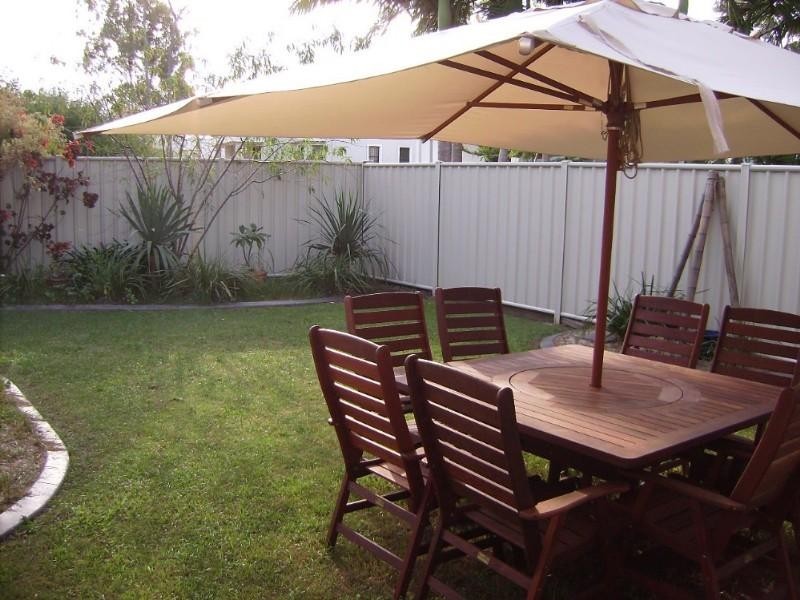 1/372 Pine Ridge Road, Coombabah QLD 4216