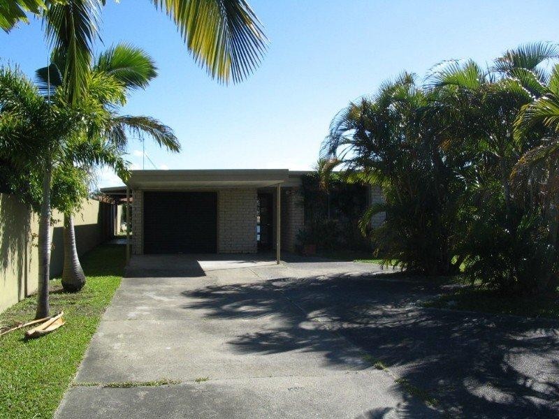 11 Willow Street, Biggera Waters QLD 4216