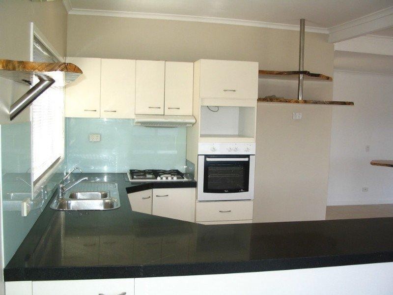 11 Willow Street, Biggera Waters QLD 4216