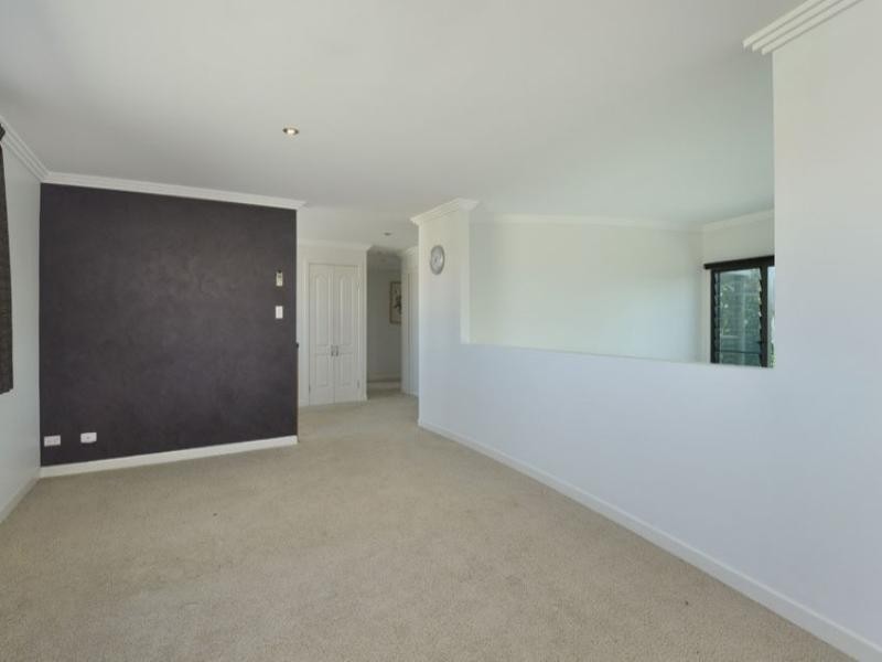 23 Champagne Boulevard, Helensvale QLD 4212