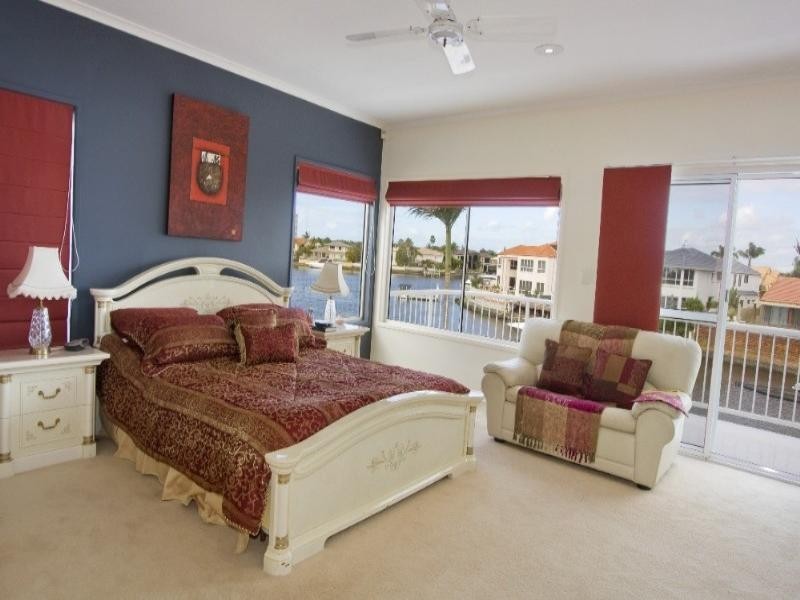 7 The Yardarm, Runaway Bay QLD 4216