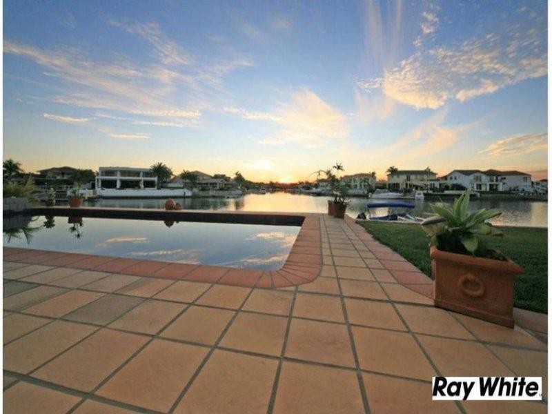 28 Midnight Court, Runaway Bay QLD 4216