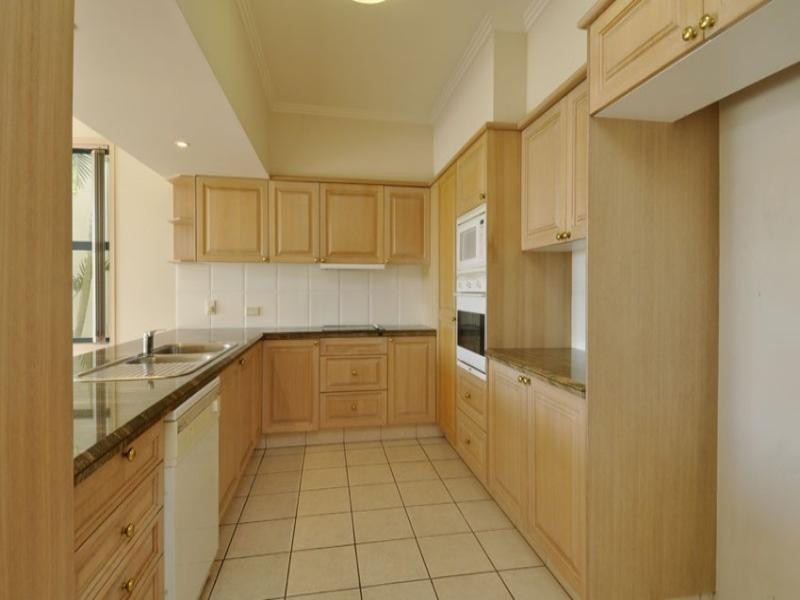 Runaway Bay QLD 4216