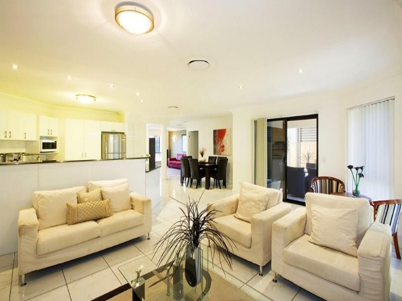 28 Brittany Drive, Oxenford QLD 4210