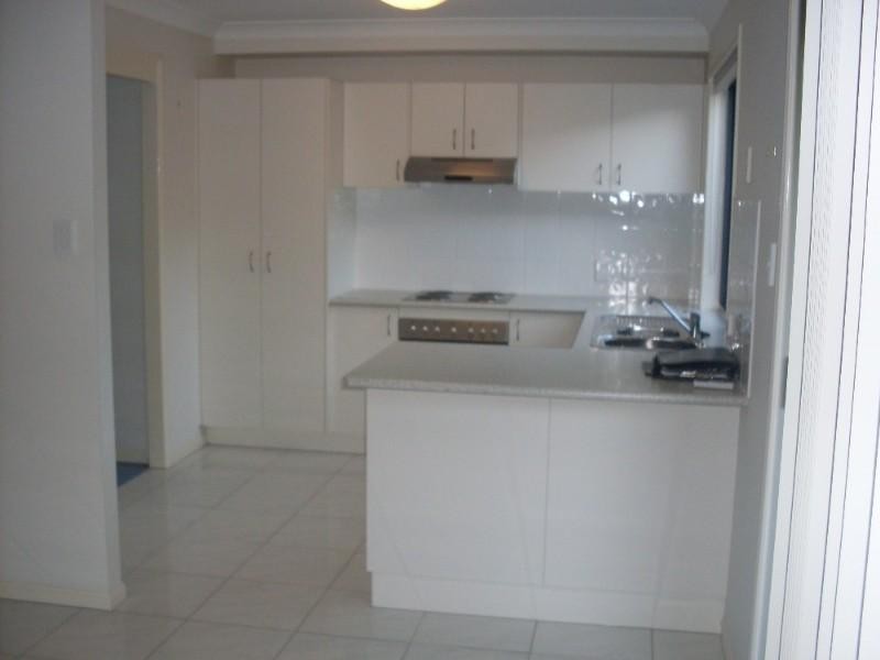 Pacific Pines QLD 4211