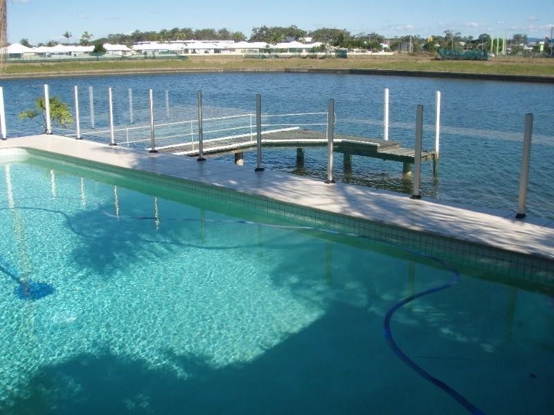 28 Longboat Place, Biggera Waters QLD 4216