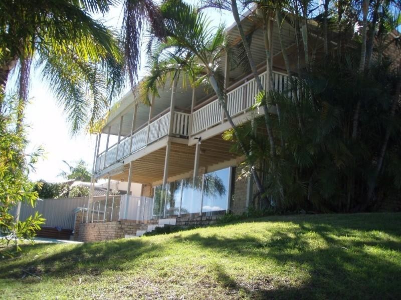 28 Longboat Place, Biggera Waters QLD 4216