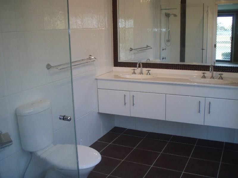 28 Longboat Place, Biggera Waters QLD 4216