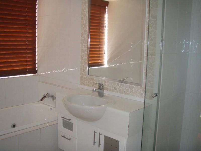 28 Longboat Place, Biggera Waters QLD 4216