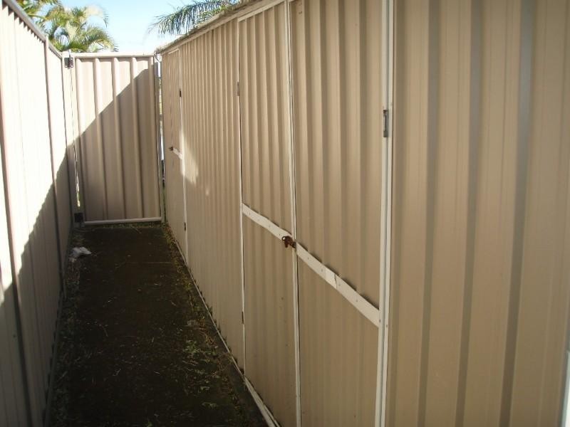 28 Longboat Place, Biggera Waters QLD 4216