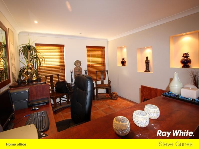 48 Cockleshell Court, Runaway Bay QLD 4216