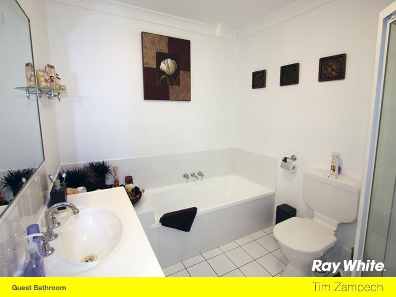 2060/6 Crestridge Crescent, Oxenford QLD 4210