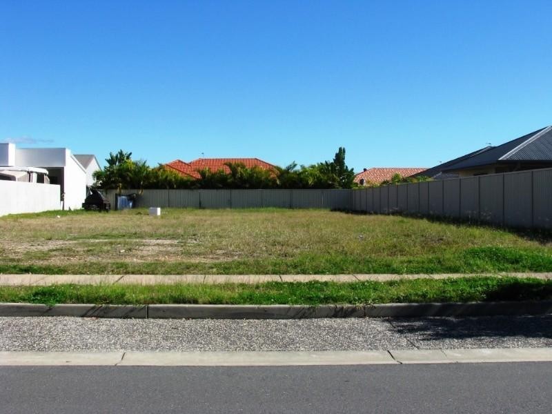 14 Manacor Place, Coombabah QLD 4216