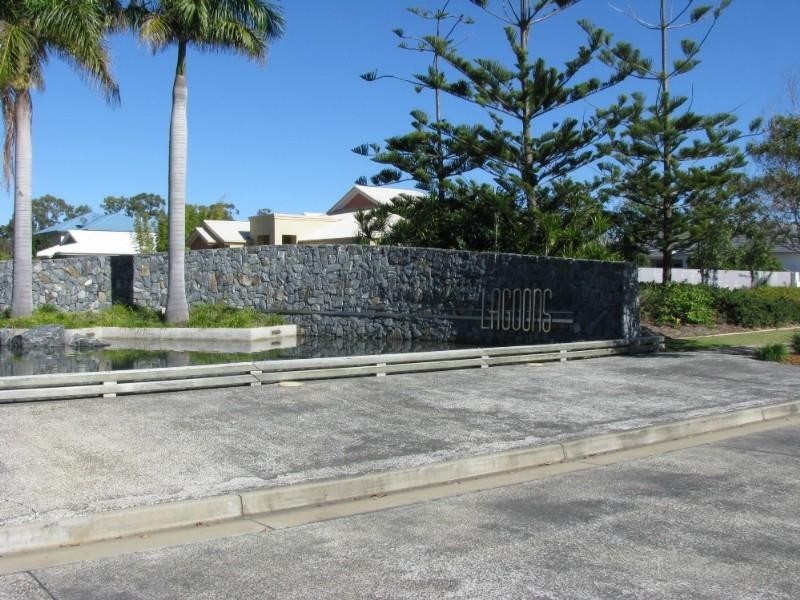 14 Manacor Place, Coombabah QLD 4216