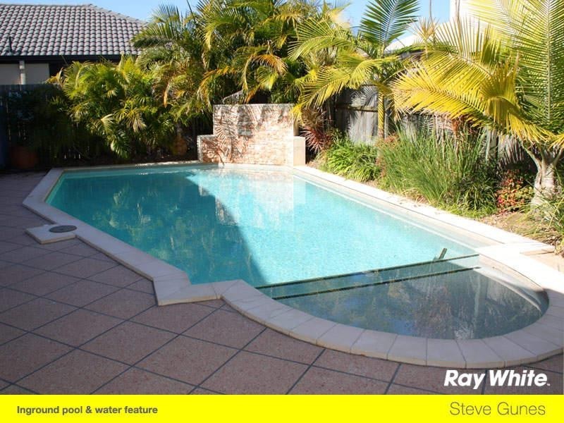 1 Lagos Court, Runaway Bay QLD 4216